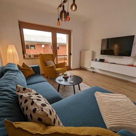 Angerpartments-Sonnige Grosse Wohnung Mit Balkon Und Kostenlosen Parkplatz Döbriach Esterno foto