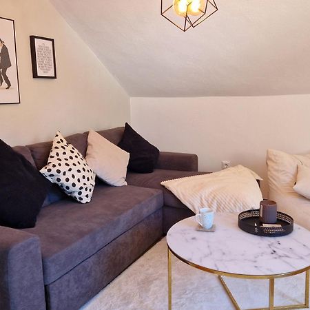 Angerpartments-Sonnige Grosse Wohnung Mit Balkon Und Kostenlosen Parkplatz Döbriach Esterno foto