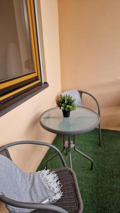 Angerpartments-Sonnige Grosse Wohnung Mit Balkon Und Kostenlosen Parkplatz Döbriach Esterno foto