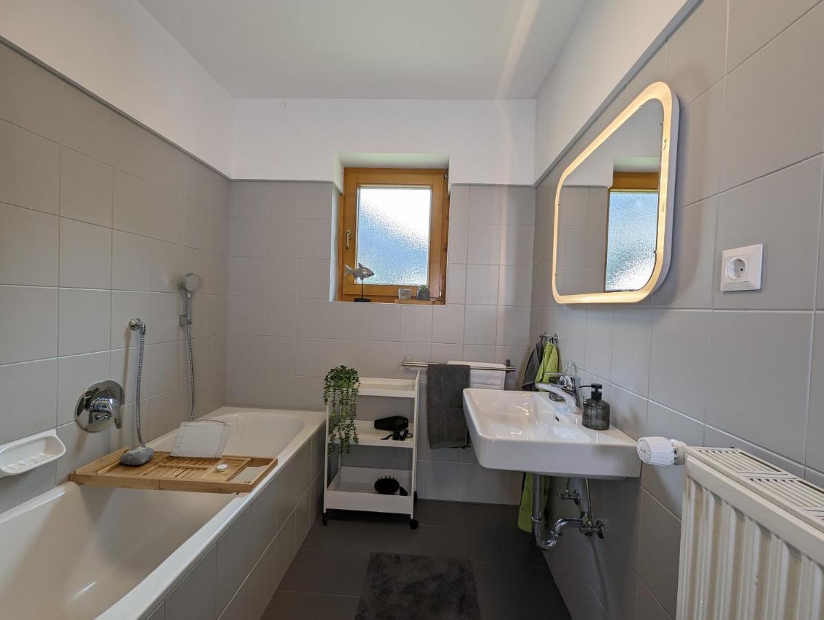 Angerpartments-Sonnige Grosse Wohnung Mit Balkon Und Kostenlosen Parkplatz Döbriach Esterno foto