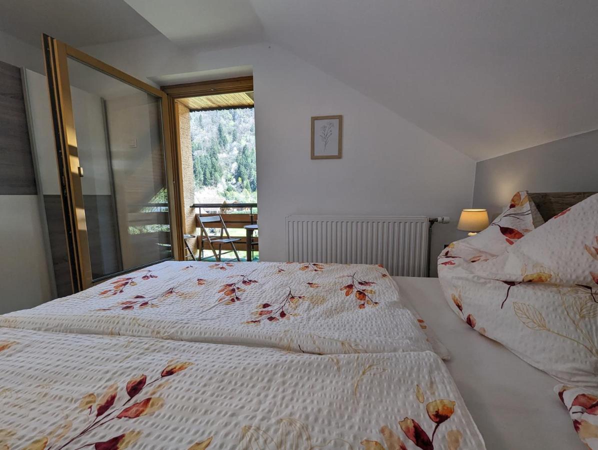 Angerpartments-Sonnige Grosse Wohnung Mit Balkon Und Kostenlosen Parkplatz Döbriach Esterno foto